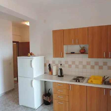 Apartment 2812c *